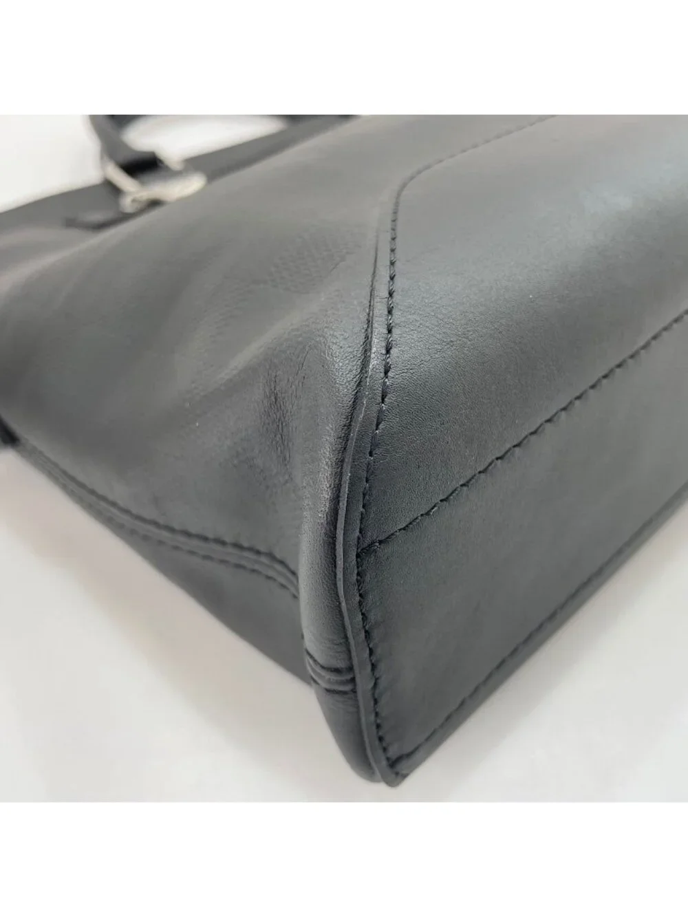 Louis Vuitton Handbag Avenue Briefcase